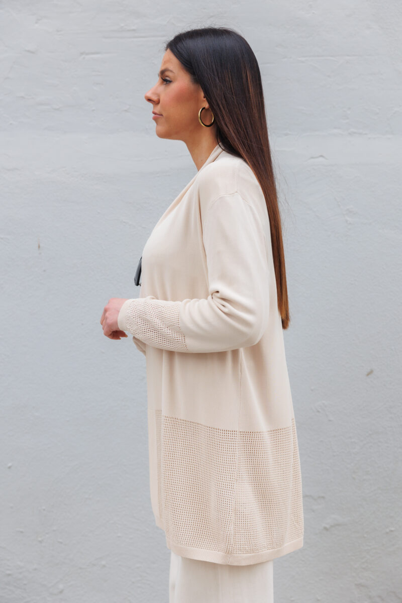 CHAQUETA PUNTO BEIGE - Imagen 2