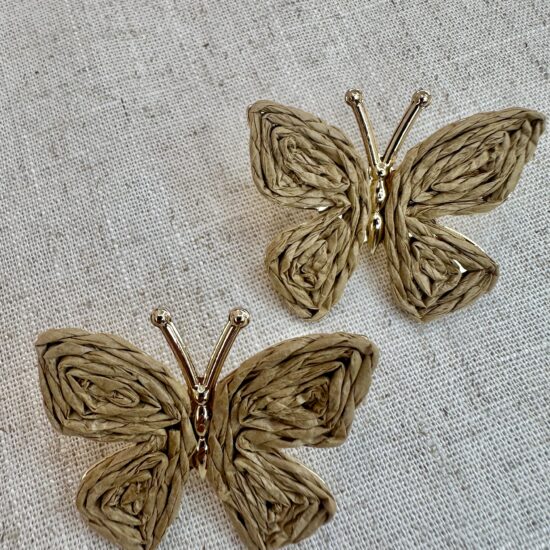 PENDIENTE MARIPOSA MARRÓN