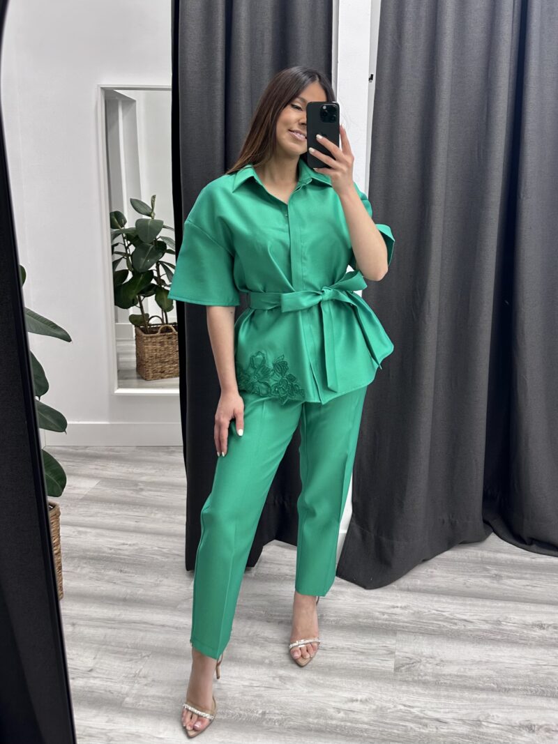 CONJUNTO CASACA VERDE - Imagen 2